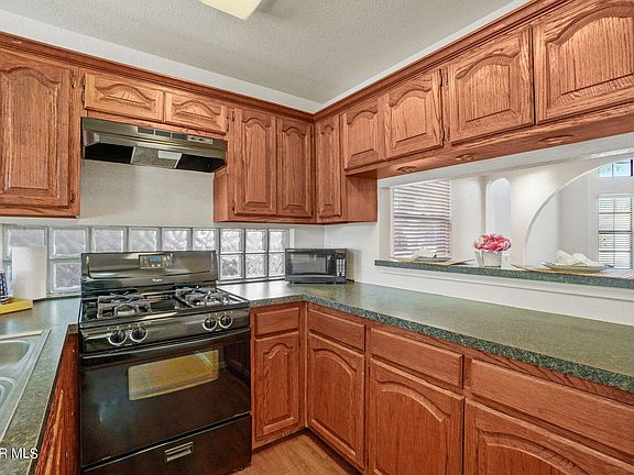 2nd image of 4608 Loma De Cobre Dr