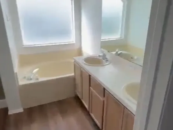 14309 Sun Bay Dr, Orlando, FL 32824