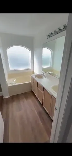 14309 Sun Bay Dr Photo 1