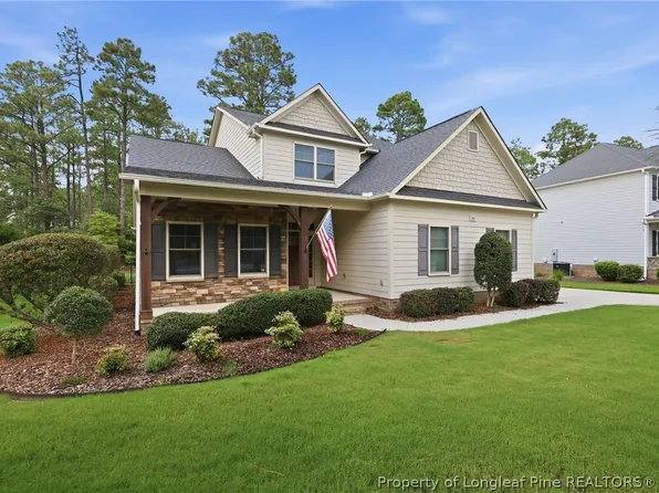101 Broom Sedge Ln, Southern Pines, NC 28387