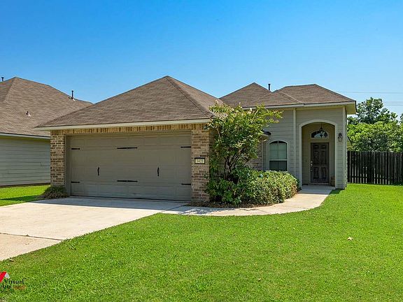 2nd image of 3421 Grand Cane Ln