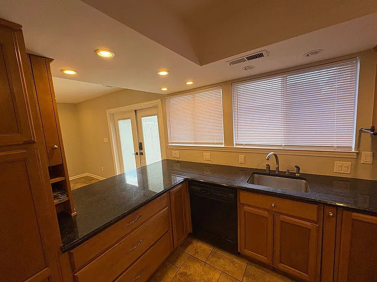3654 Haven View Cir — Photo 11