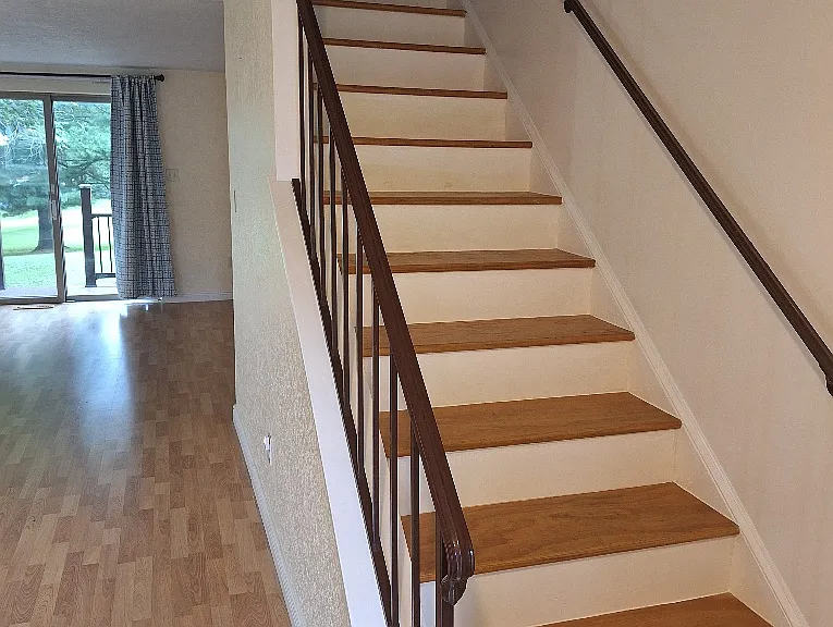 88 Chestnut Hls #88 — Photo 3