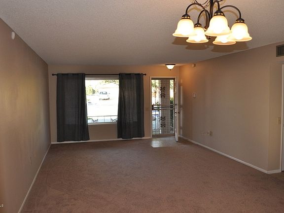 3rd image of 12307 W Tulip Ct