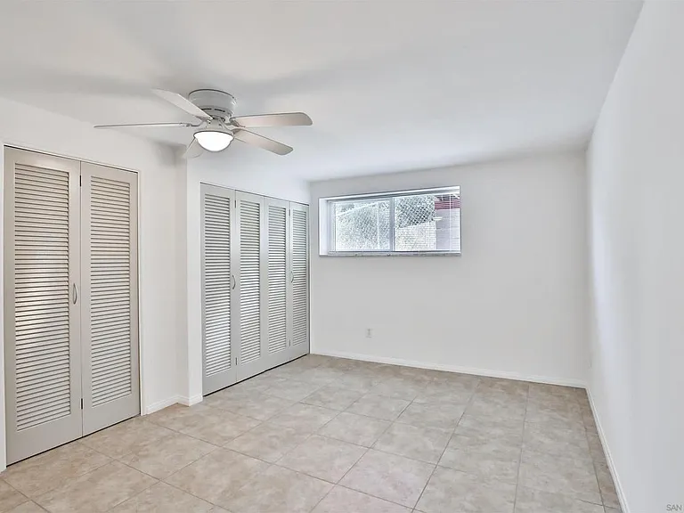1628 Helix St — Photo 16