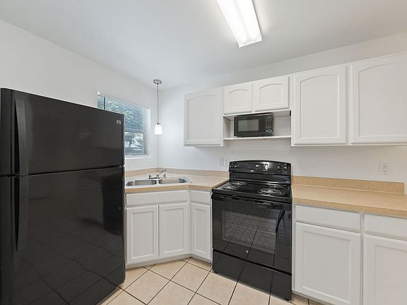 5th image of 414 Cupples Rd Unit 201-1