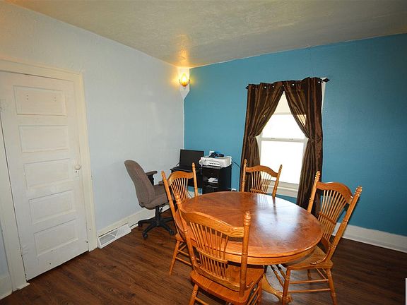 4th image of 2365 Fairbanks St