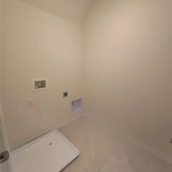 575 Tortugas St — Photo 8