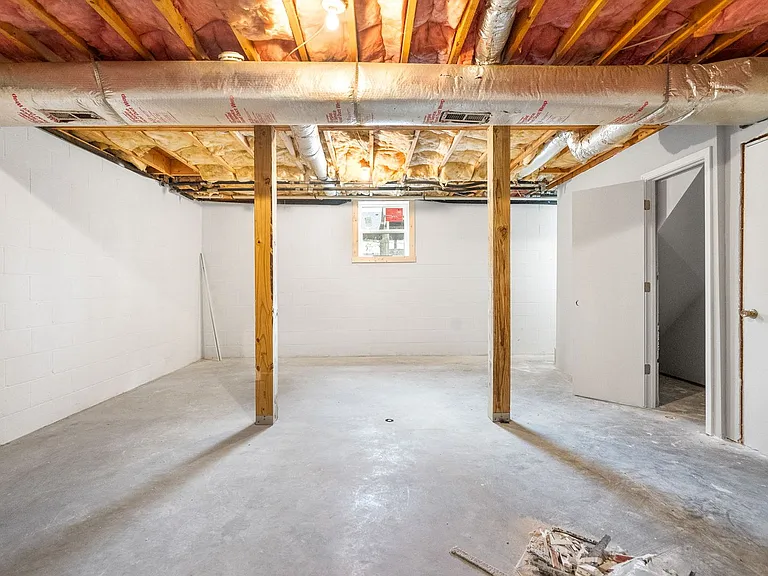 2214 Glory Dr — Photo 20