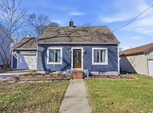 608 Park St, Fenton, MI 48430