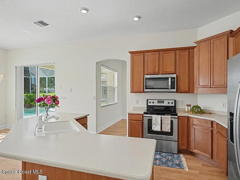 4751 Chardonnay Dr — Photo 11