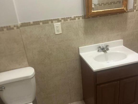 3rd image of 7011 Hudson Ave APT 15