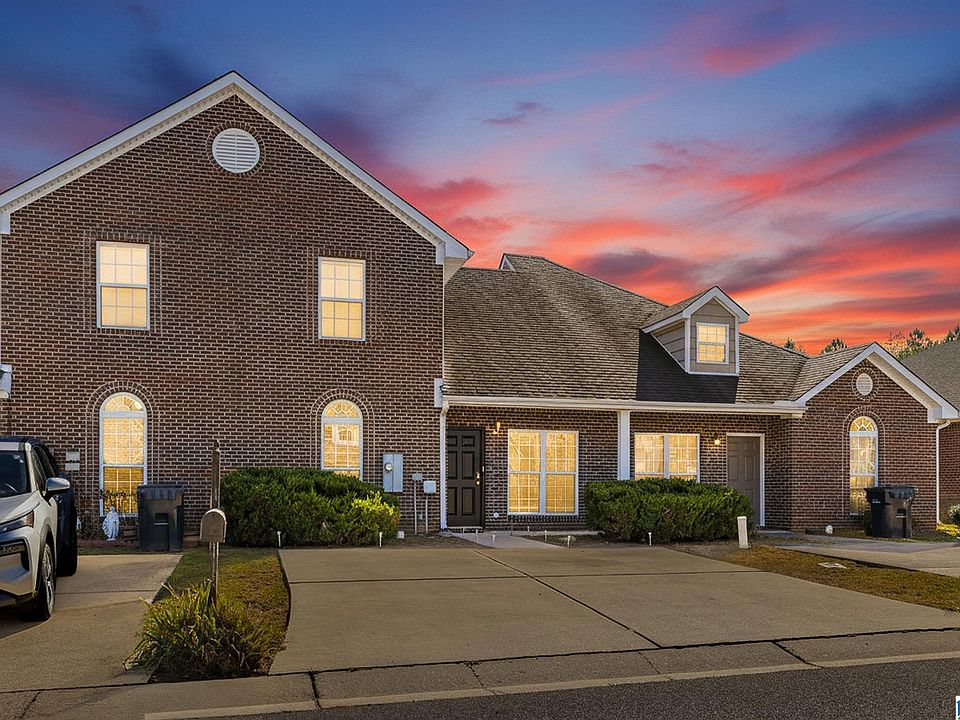 1st image of 165 Waterford Lake Dr