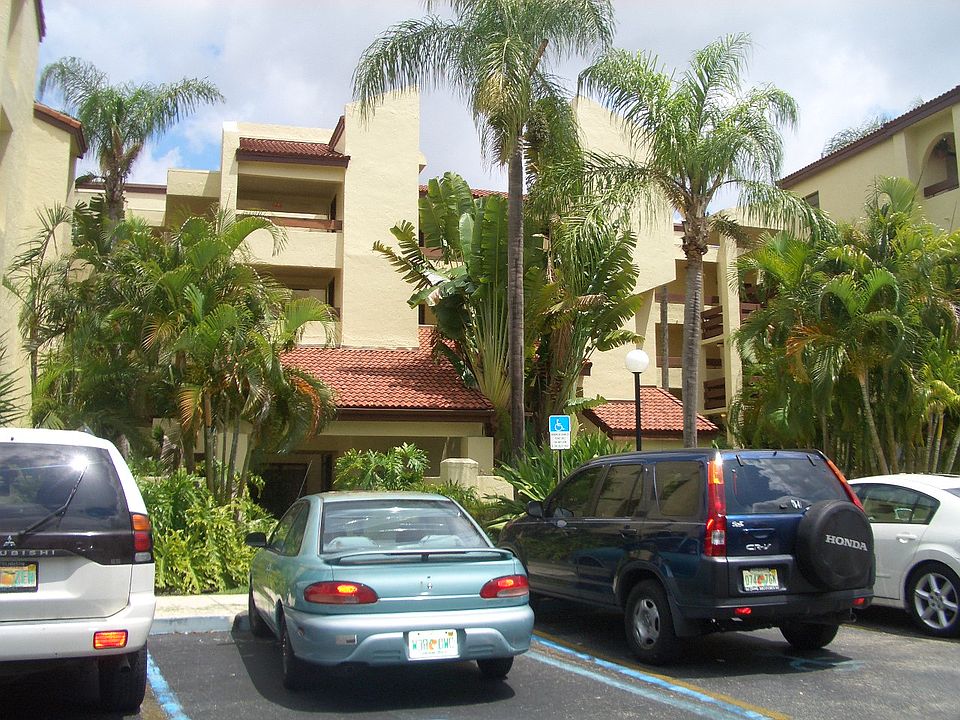 1st image of 9135 SW 125th Ave APT 401