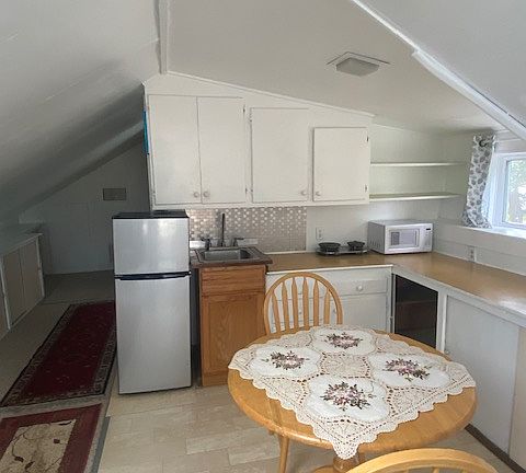 4th image of 29 Taormina Ln #3