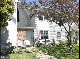 1522 Russett Dr, Warminster, PA 18974