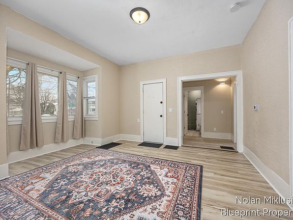 3rd image of 700 Broadway Ave NW