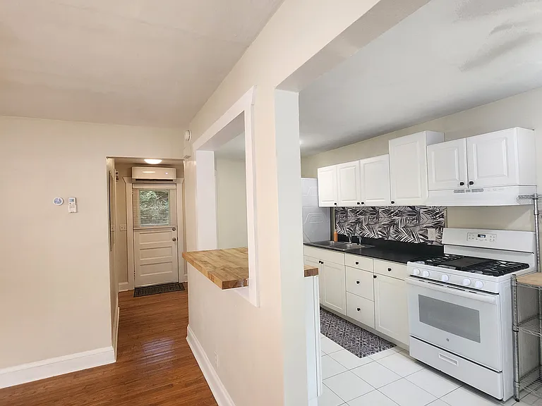 9458 Hickory St #B — Photo 5