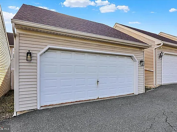204 Silk Dr — Photo 25