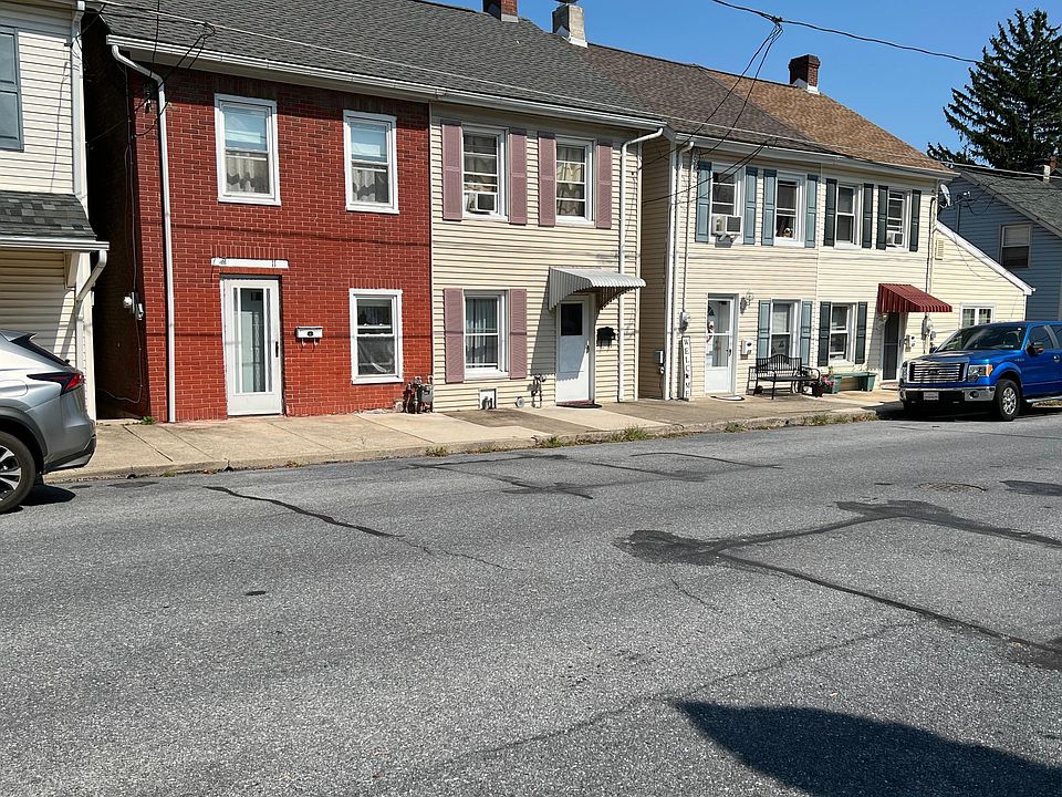 1st image of 11 S 3rd St