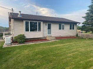 9755 Borden Rd, Hubbardston, MI 48845