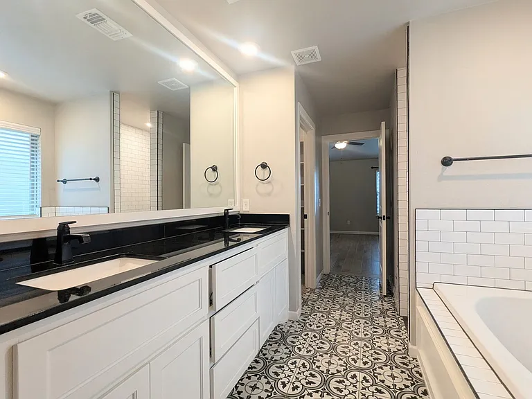 1117 SE 29th St — Photo 14