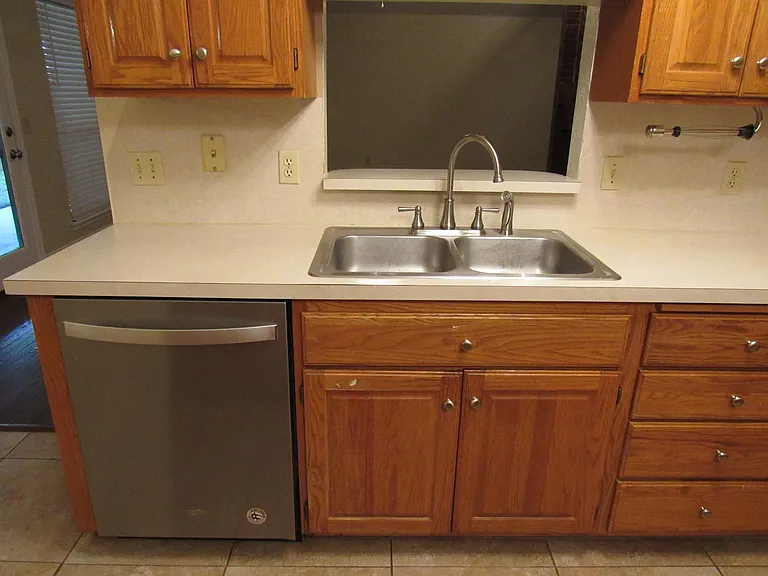 1809 Pinnacle Ln — Photo 9