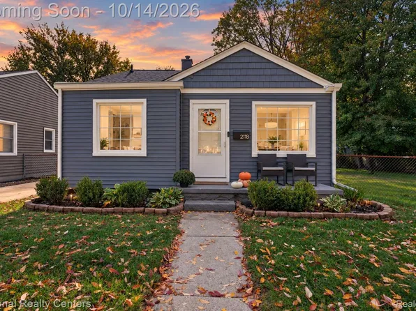 2118 Rowland Ave, Royal Oak, MI 48067