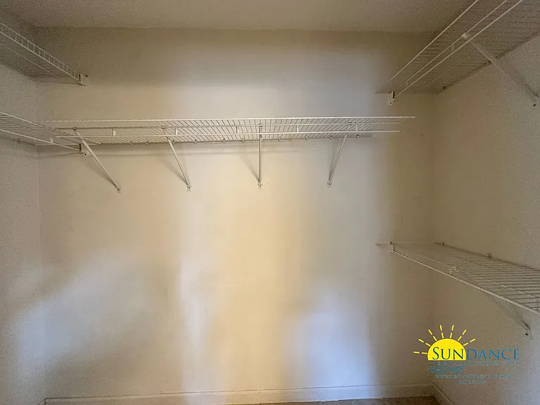 6 Shamrock Dr — Photo 8