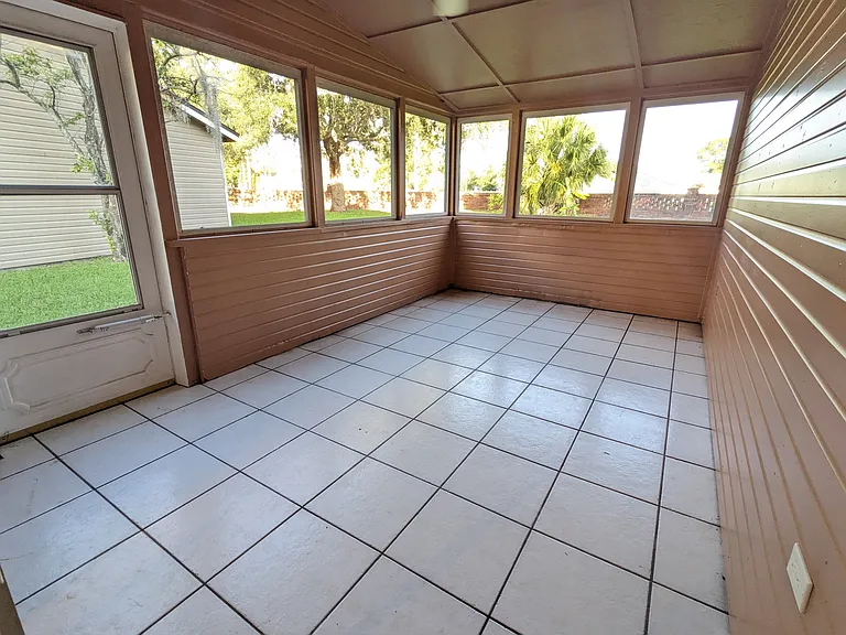 3400 Coachlight Dr — Photo 14