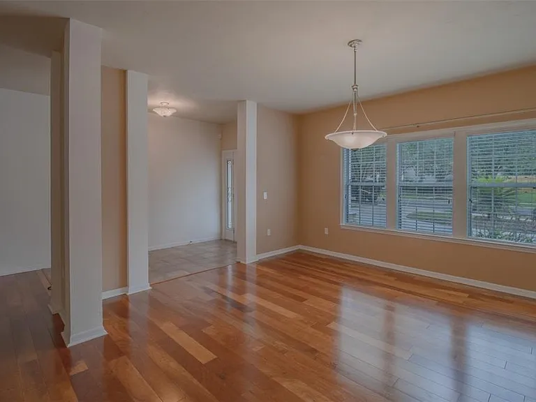 8331 SW 75th Rd — Photo 7