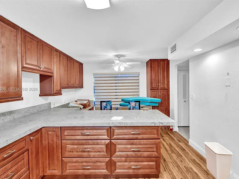 825 NE 26th Ave — Photo 15