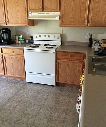 2nd image of 142 Adelaide Oaks