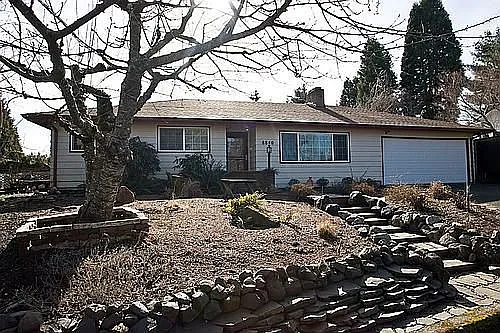 8840 SW Mayo St photo 1