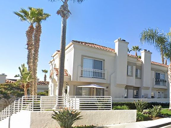 4th image of 2326 Caringa Way
