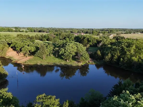 32 Casey Rd, Carney, OK 74832