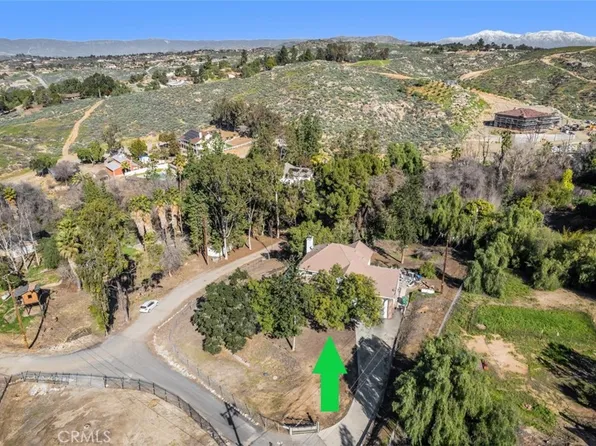 15700 Indian Creek Trl, Riverside, CA 92506