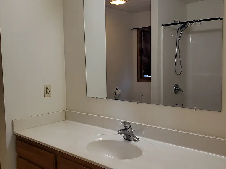 2267 S Syene Rd — Photo 20