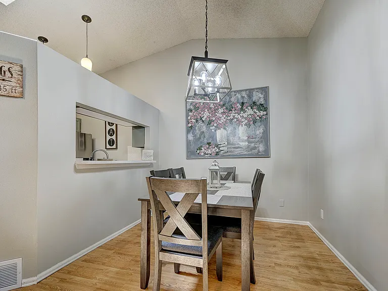 2908 Camino Cielo Ct — Photo 3