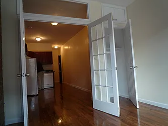 Rented by Urban Ambiance