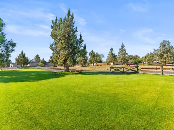 22985 Oxbow Ln, Bend, OR 97701