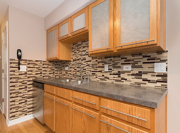 5th image of 2224 Aldrich Dr