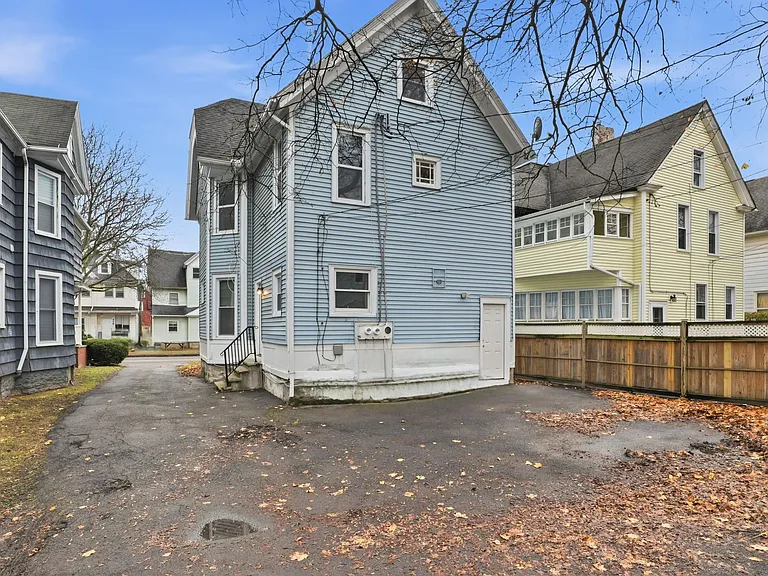 461 Goodman St S #1 — Photo 14