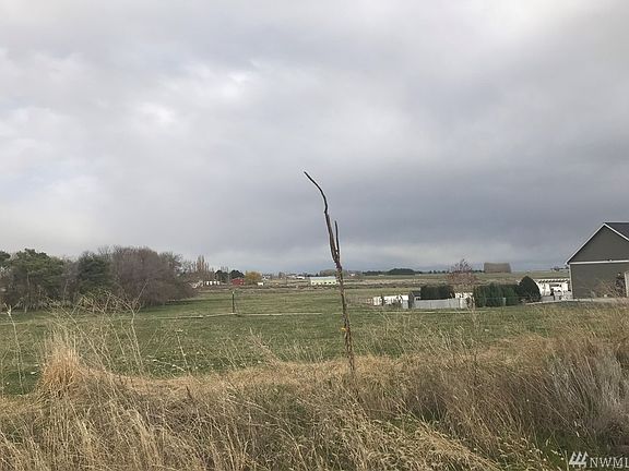 4th image of 175 Road K NE
