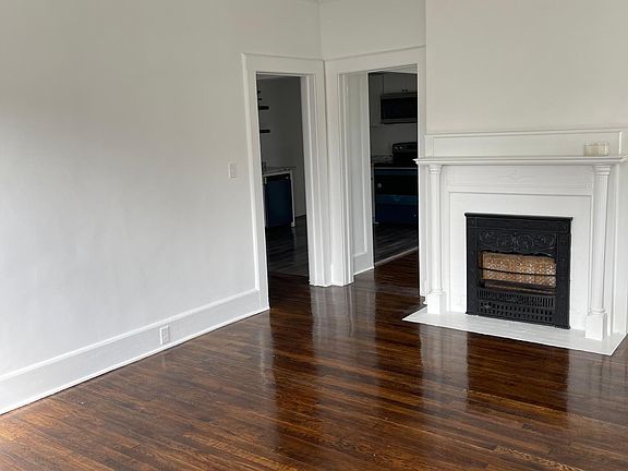 3rd image of 280 Oakland Ave