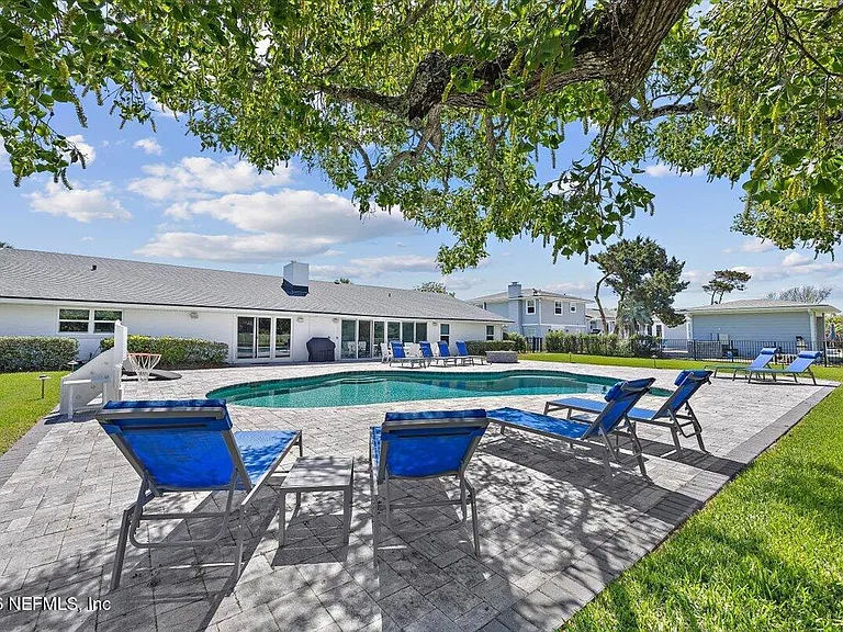 236 Pablo Rd — Photo 24
