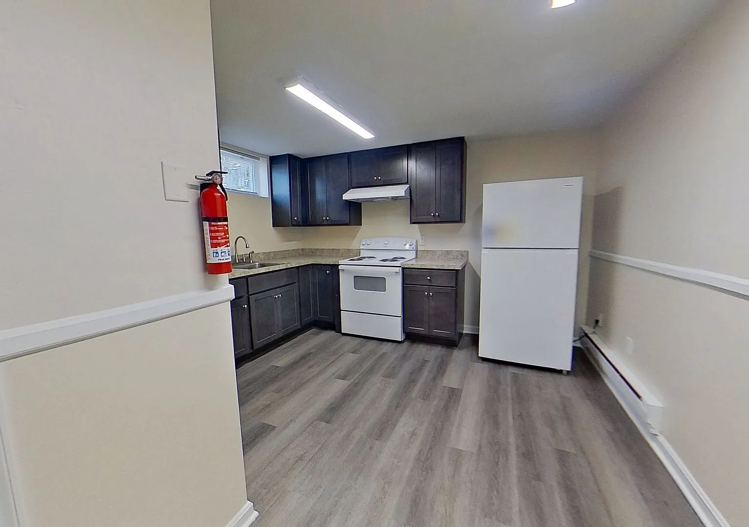 New Renovated One Bedroom Apartment — Photo 3