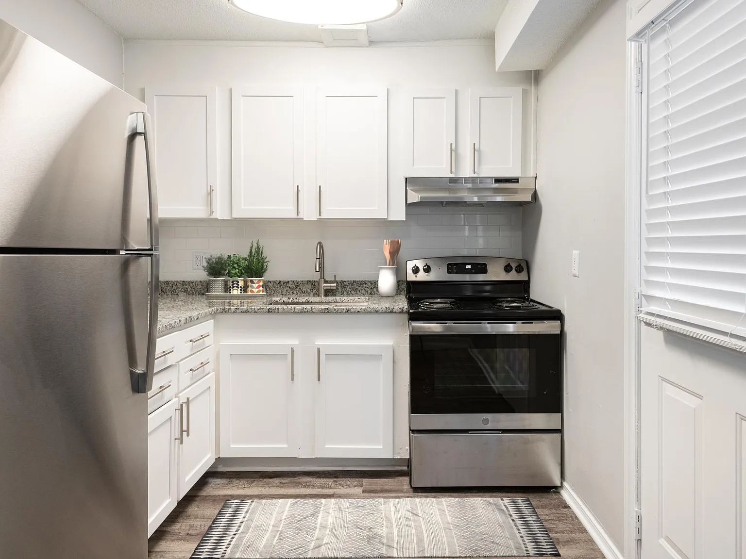 Sage Pointe Apartments — Photo 1
