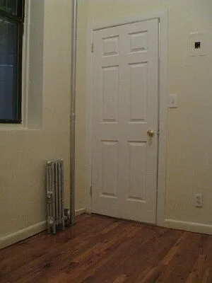 Rented by Tower Brokerage | media 54