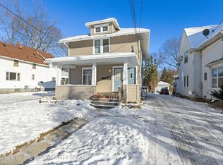 207 Allen St, Lansing, MI 48912